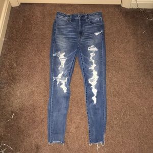 American Eagle Super High Rise Jegging